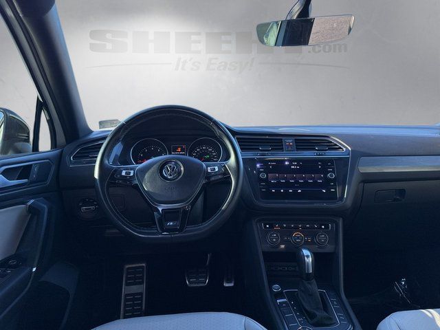 2020 Volkswagen Tiguan SE R-Line Black photo 2