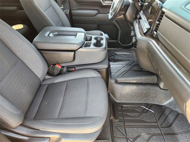 2022 Chevrolet Silverado 1500 LT photo 13