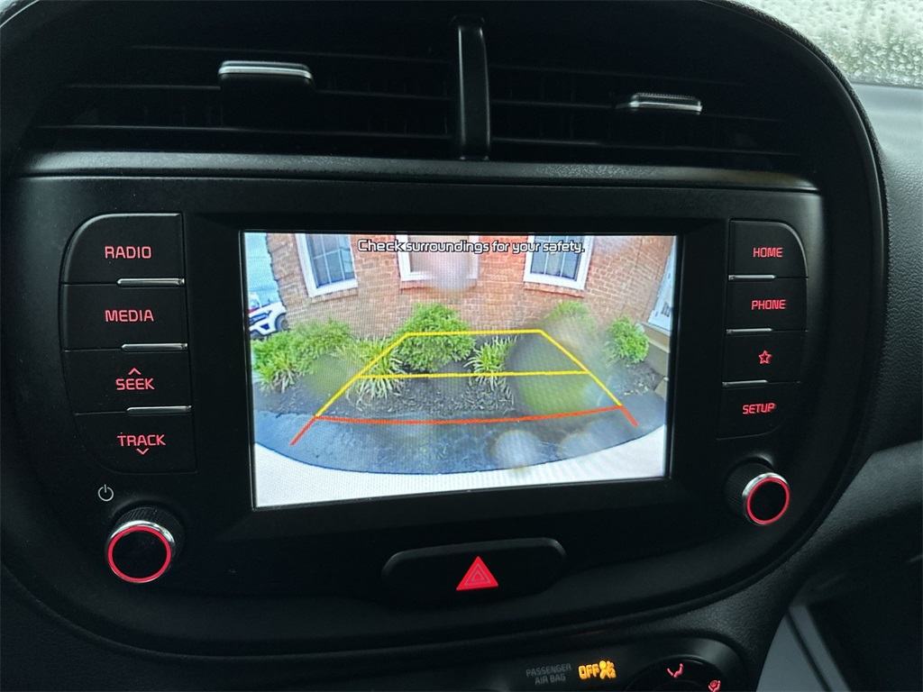 2020 Kia Soul GT-Line photo 17