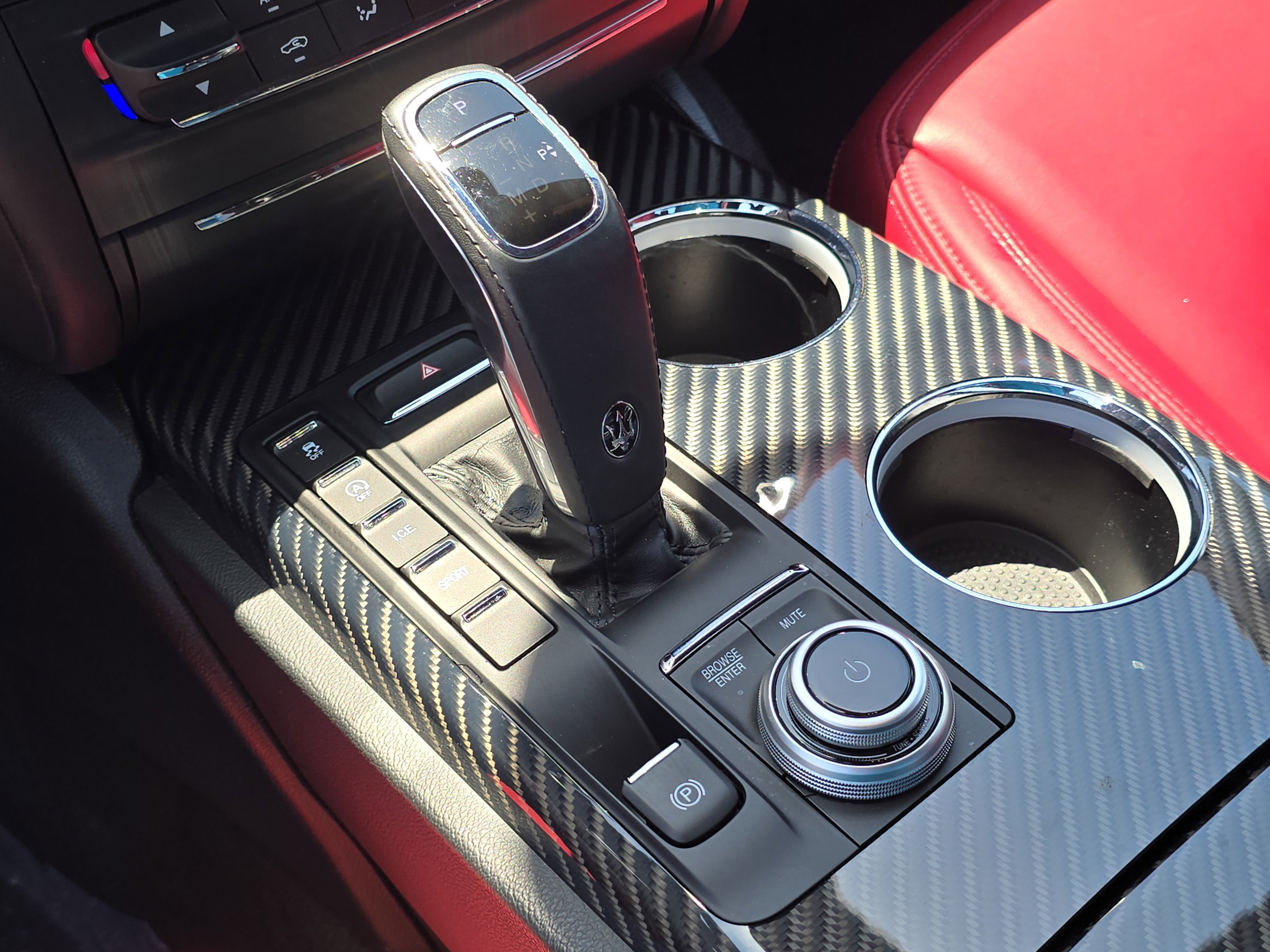 2022 Maserati Ghibli Modena Q4 photo 9
