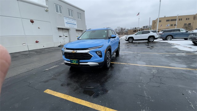 2024 CHEVROLET TRAILBLAZER - Image 3