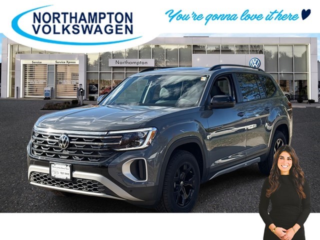 2025 Volkswagen Atlas Atlas Peak Edition's photo