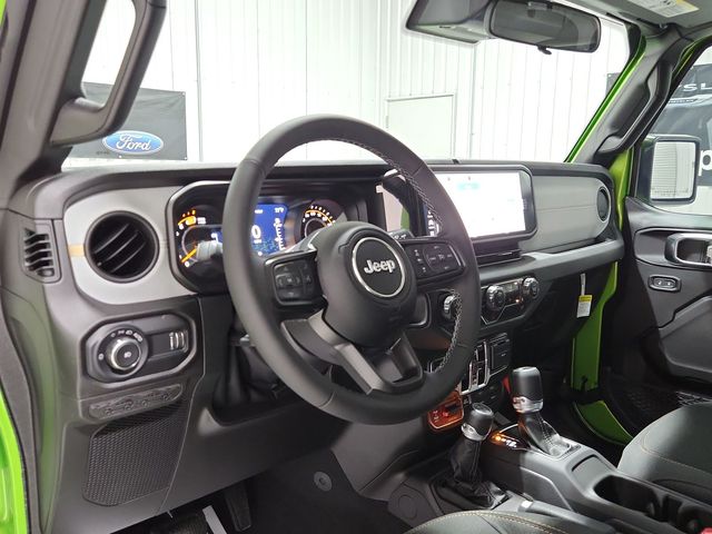2025 Jeep Wrangler Willys photo 2
