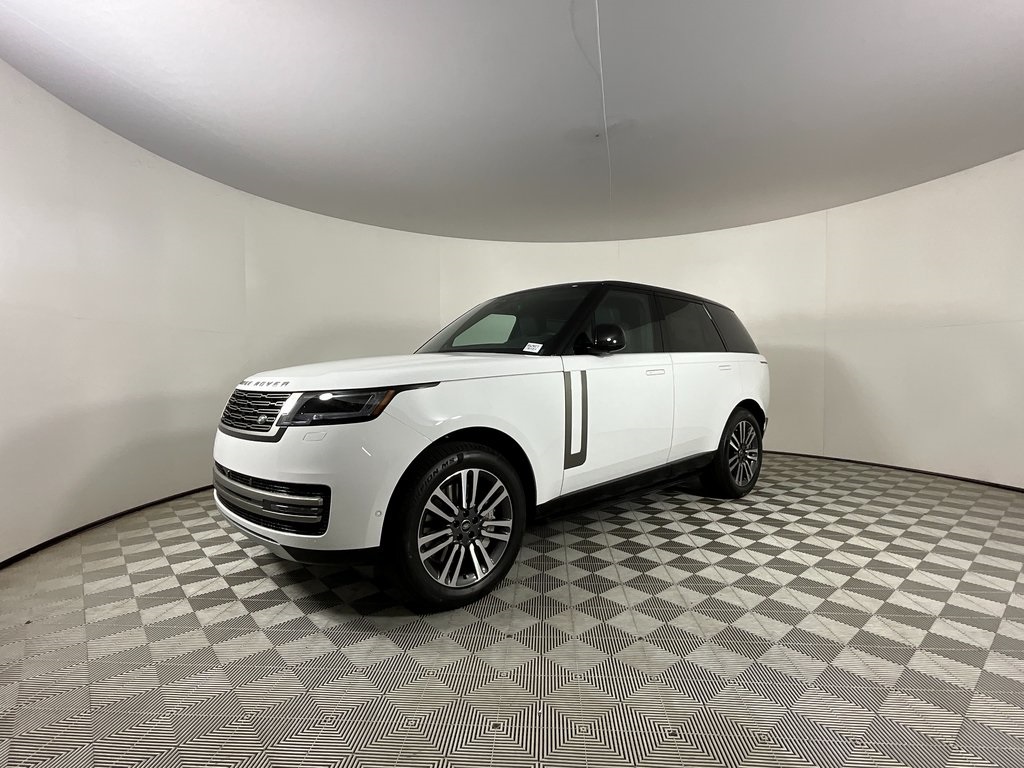 2025 Land Rover Range Rover SE's photo
