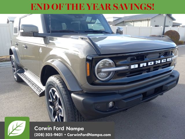 2025 Ford Bronco 4-Door Outer Banks's photo