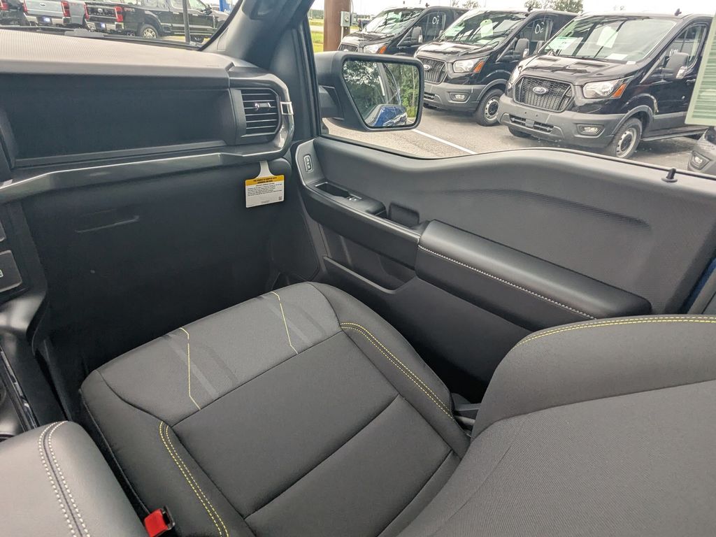 2025 Ford F-150 STX photo 18