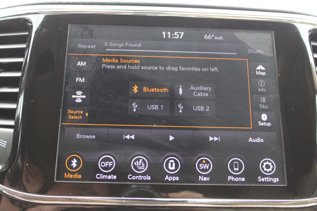 2020 Jeep Grand Cherokee Limited photo 17