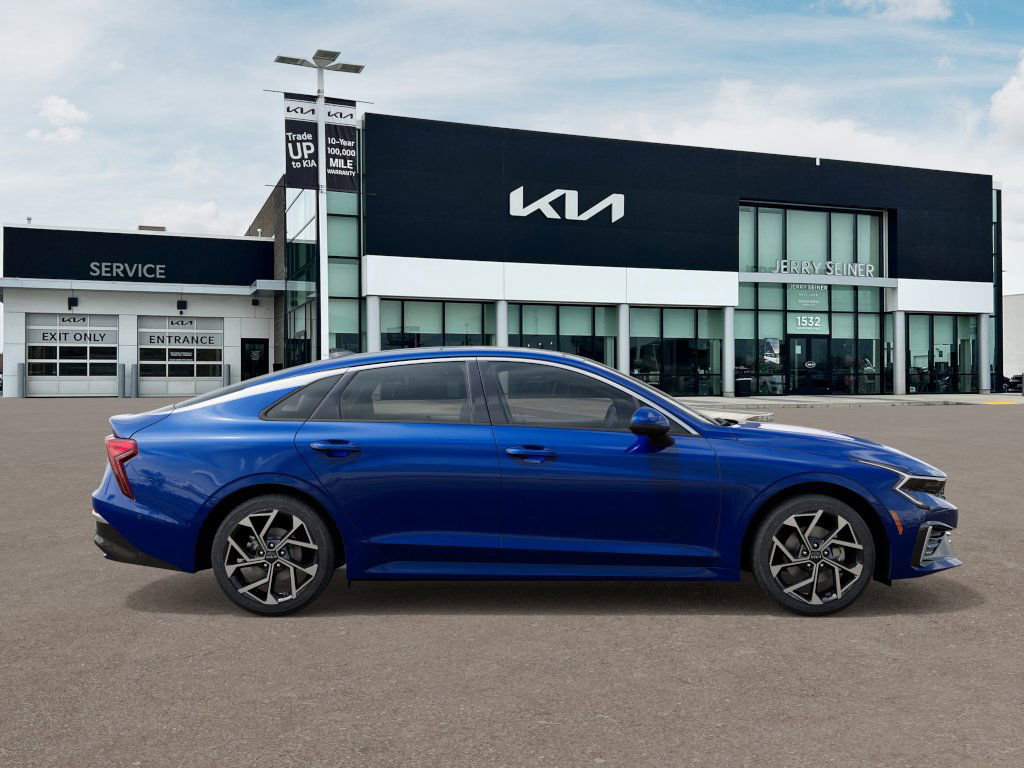 2025 Kia K5 EX photo 5
