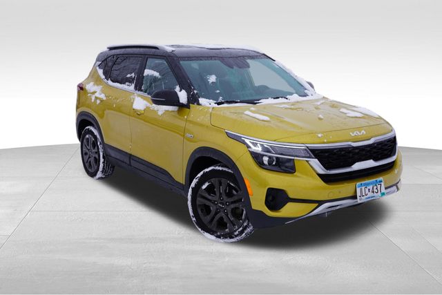 2023 Kia Seltos S's photo