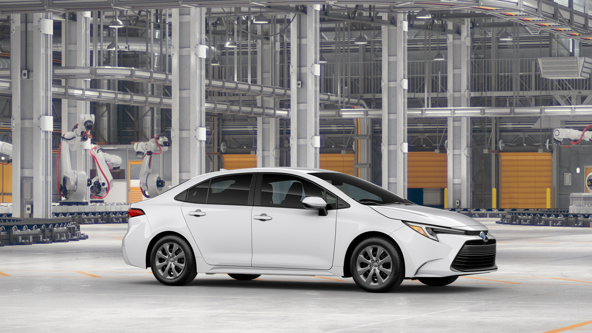 2025 Toyota Corolla XLE SE photo 12