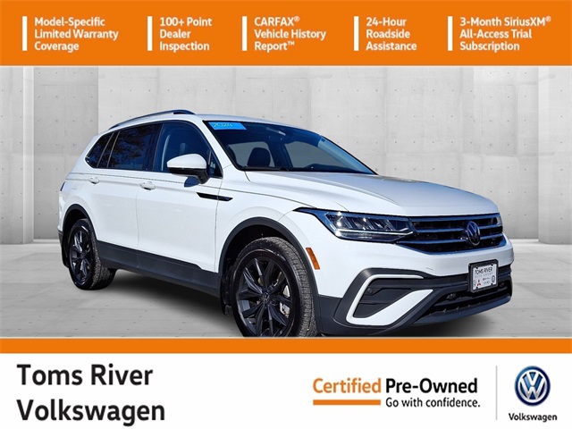 2024 Volkswagen Tiguan SE's photo