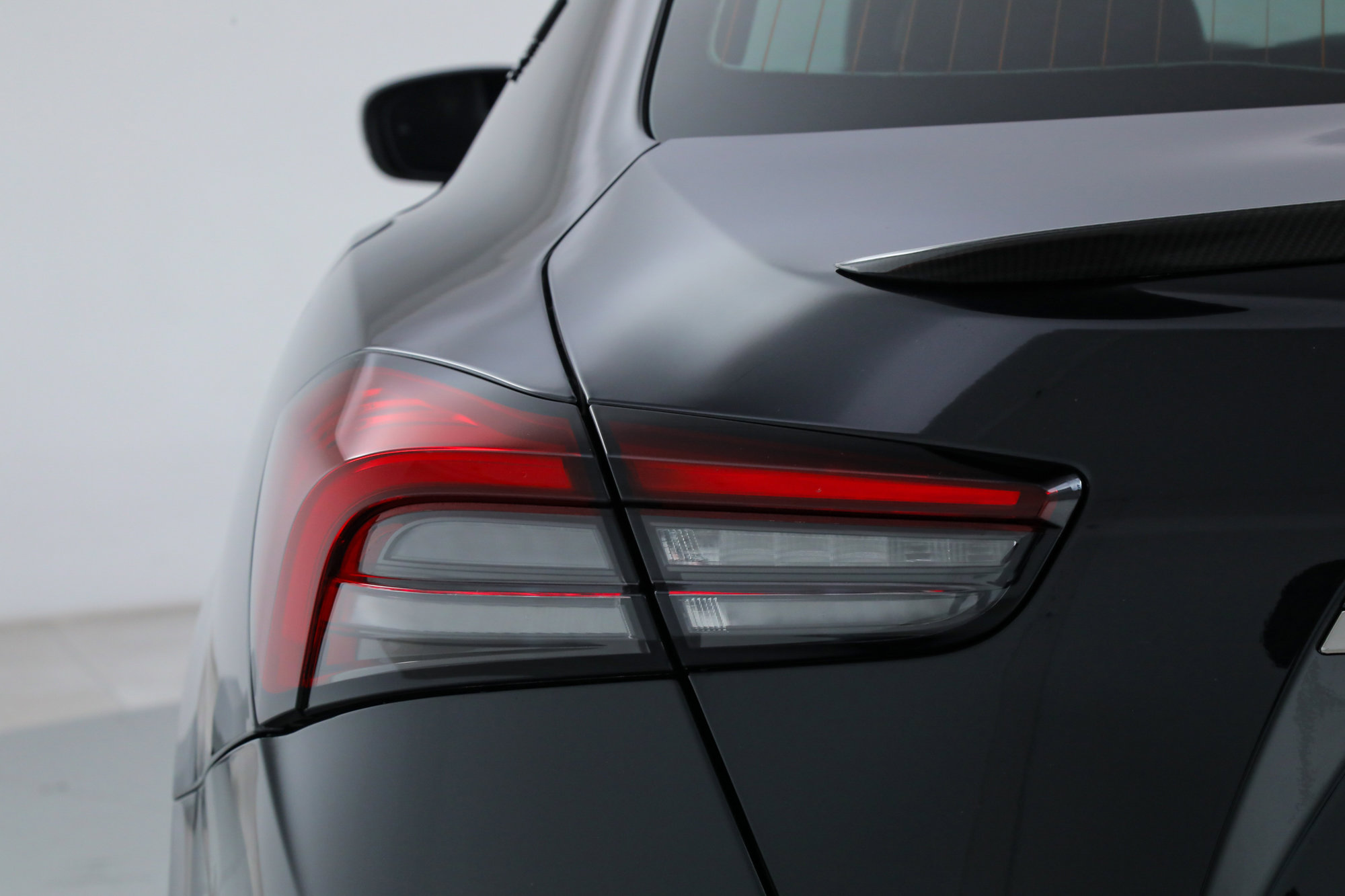 2022 Maserati Ghibli Modena Q4 photo 13