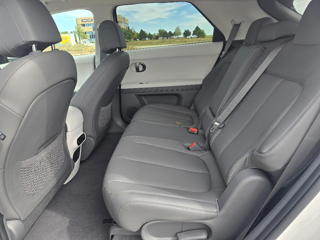 2025 Hyundai Ioniq 5 SEL photo 11