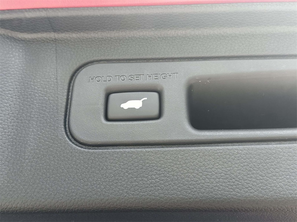 2025 Honda Pilot Touring photo 9