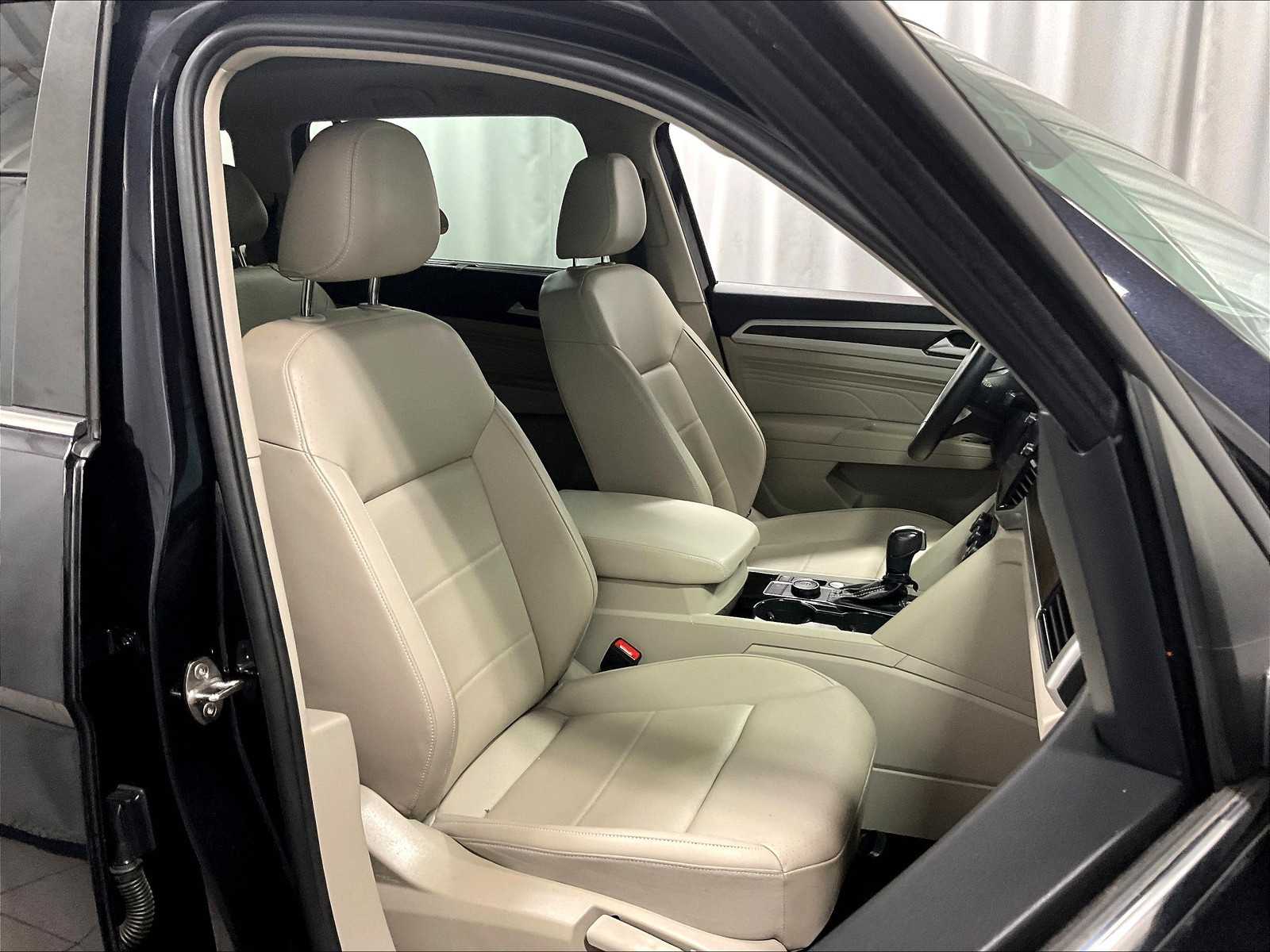 2022 Volkswagen Atlas V6 SE Technology photo 7