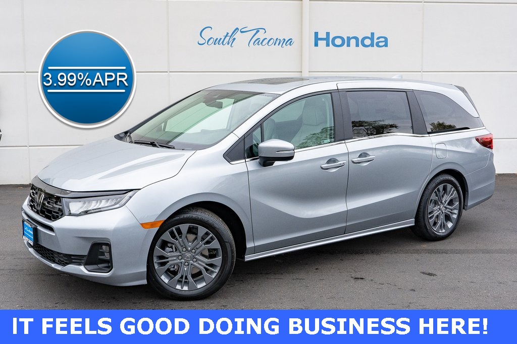 2026 Honda Odyssey Touring's photo