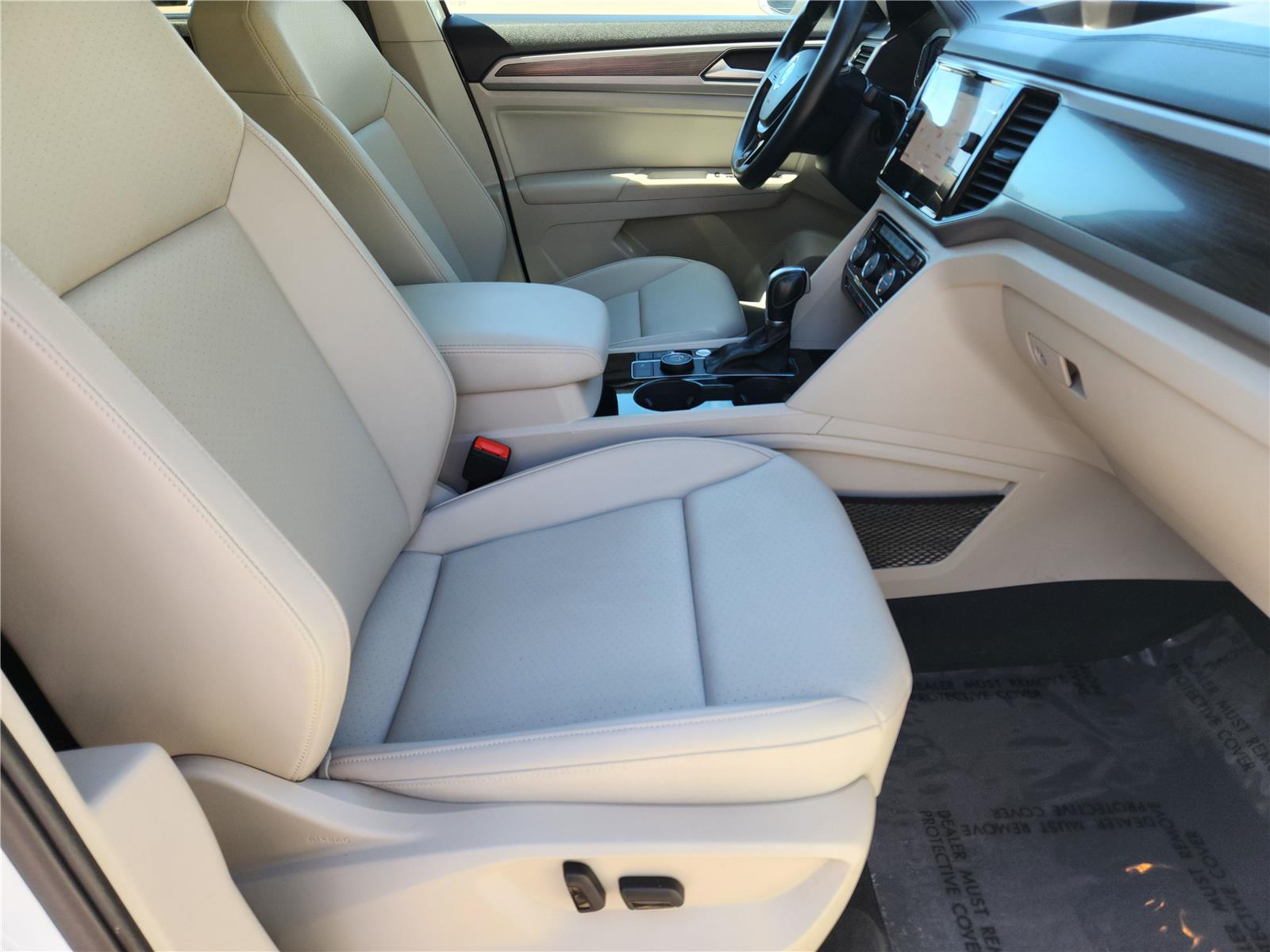 2019 Volkswagen Atlas V6 SEL R-Line photo 14