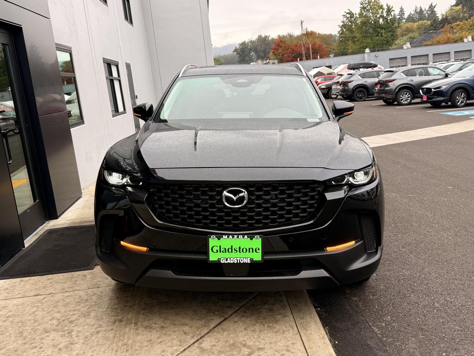 2026 Mazda CX-50 2.5 Preferred photo 3