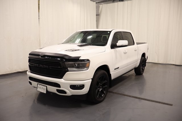 2022 Ram 1500 Sport photo 4