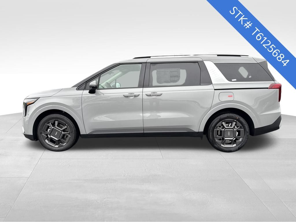 2026 Kia Carnival EX photo 4