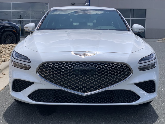 2025 Genesis G70 2.5T photo 8