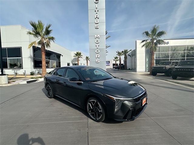 2025 Kia K4 GT-Line's photo