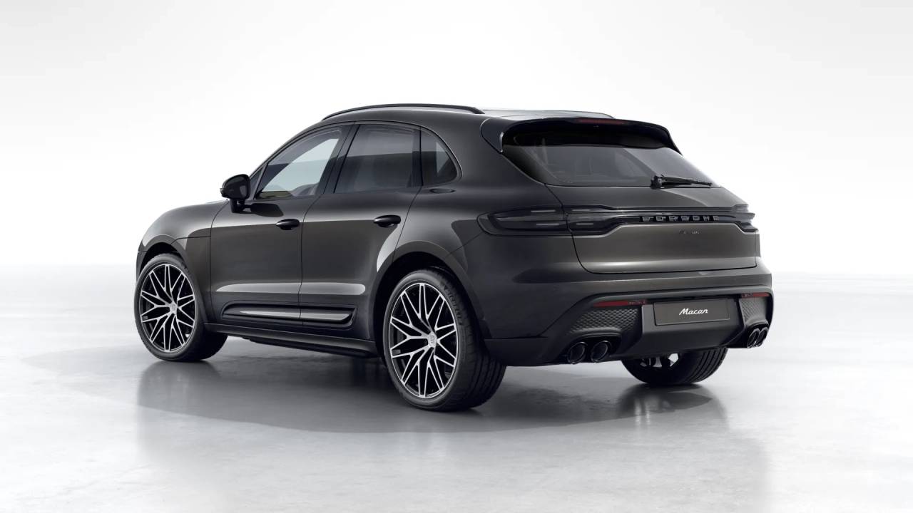 2026 Porsche Macan T photo 3