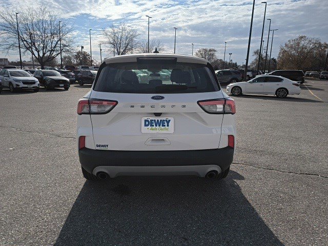2022 Ford Escape S photo 4
