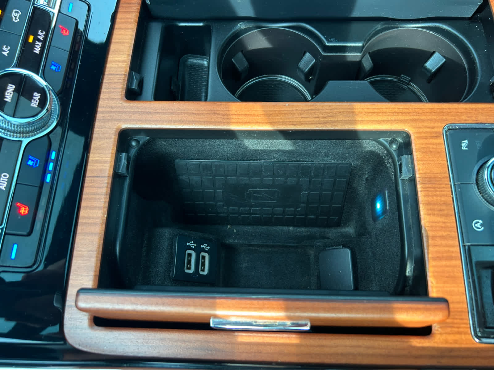 2018 Lincoln Navigator L Reserve photo 29