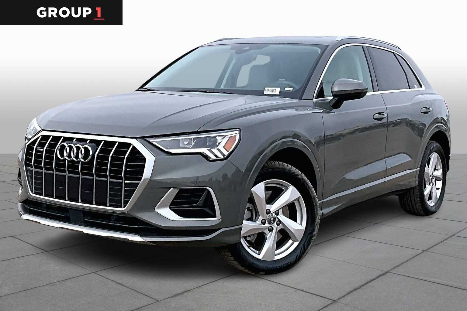 2020 Audi Q3 Premium Plus's photo