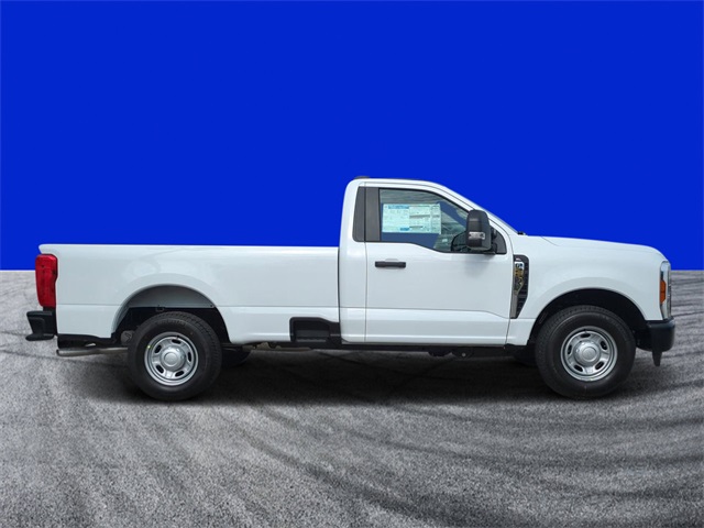 2026 Ford F-250 XL photo 2
