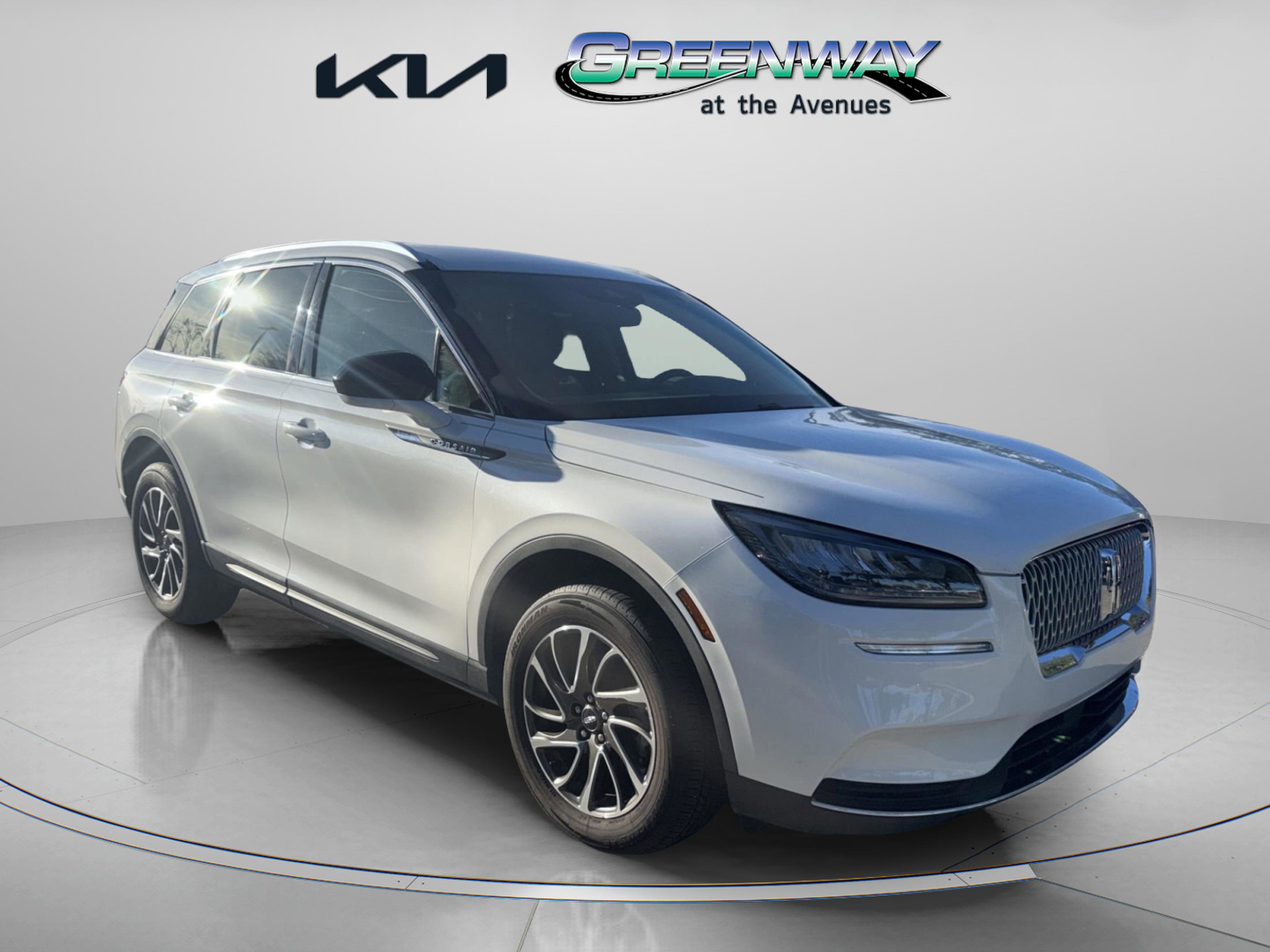 2020 Lincoln Corsair Base's photo