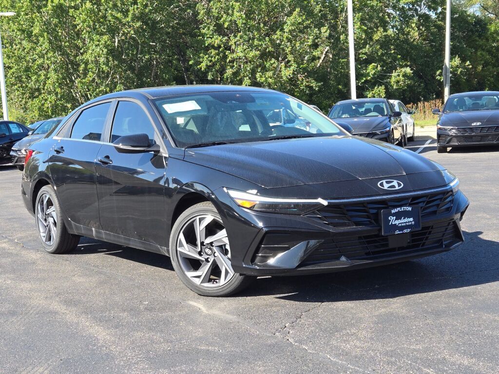 2025 Hyundai Elantra Hybrid Limited photo 4