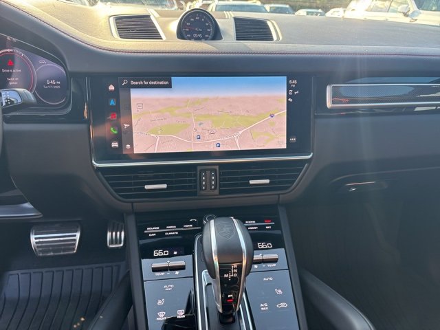 2023 Porsche Cayenne GTS Coupe photo 5