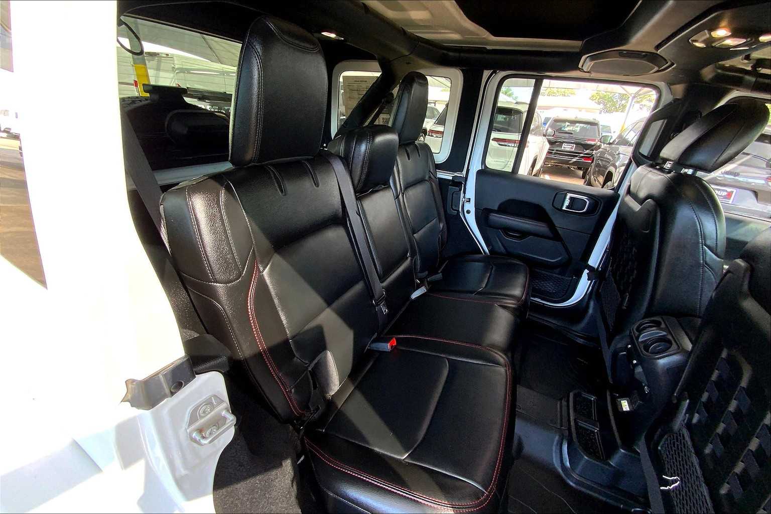 2021 Jeep Wrangler Unlimited Rubicon photo 18