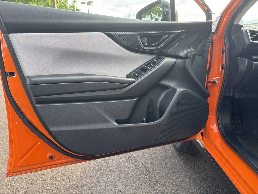 2019 Subaru Crosstrek 2.0i Premium photo 11