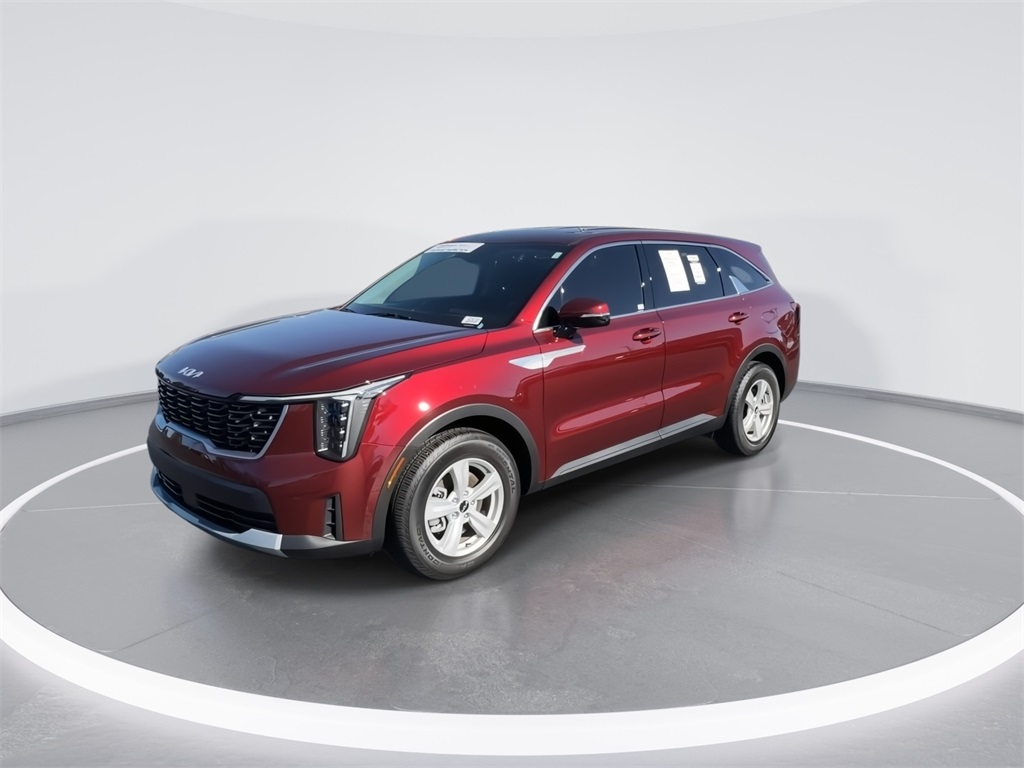 2025 Kia Sorento LX photo 3