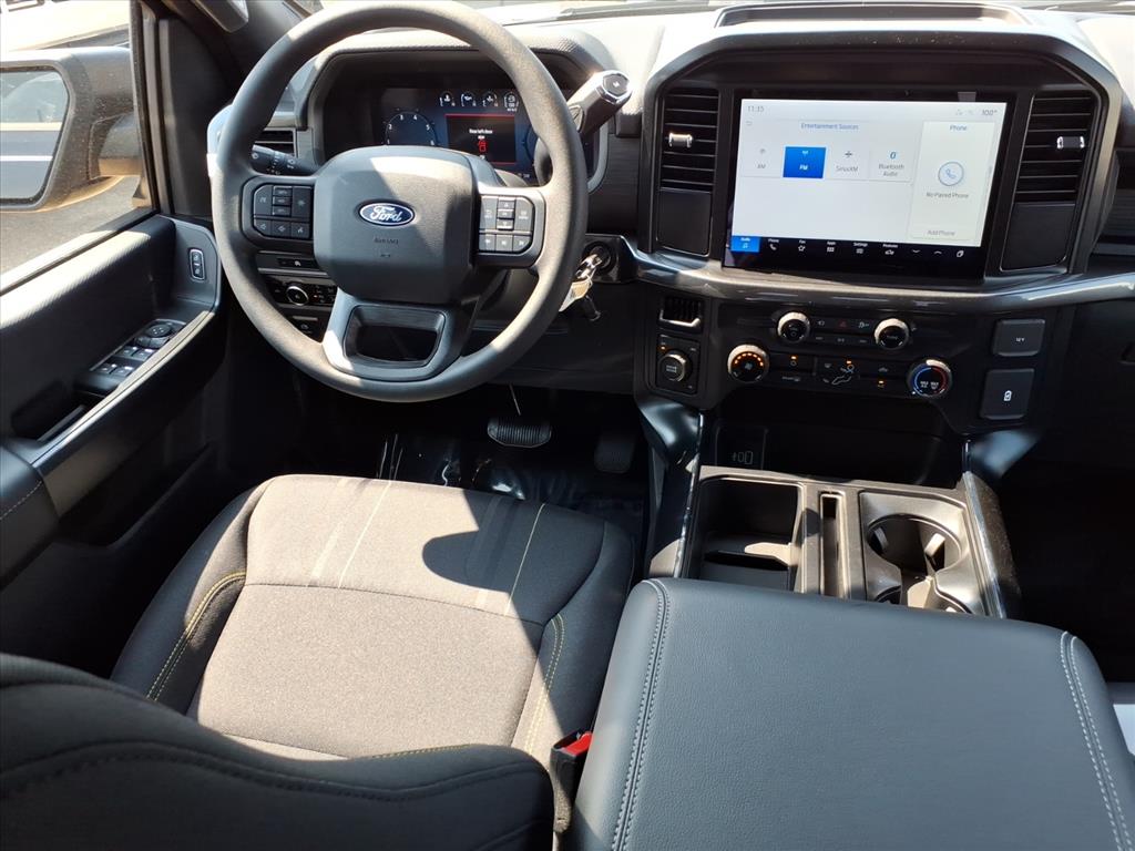 2025 Ford F-150 STX photo 3