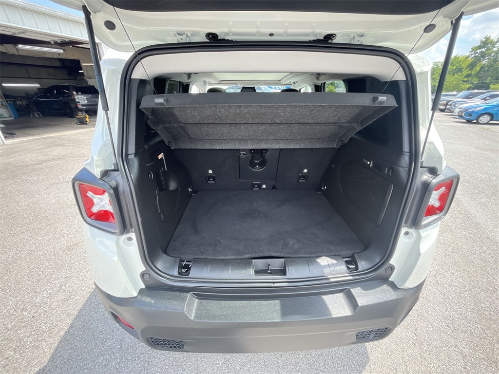 2021 Jeep Renegade Limited photo 24