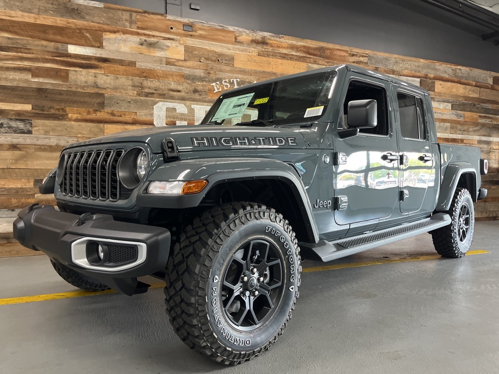 2025 Jeep Gladiator Sport photo 17
