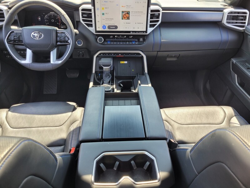 2023 Toyota Sequoia Platinum photo 11