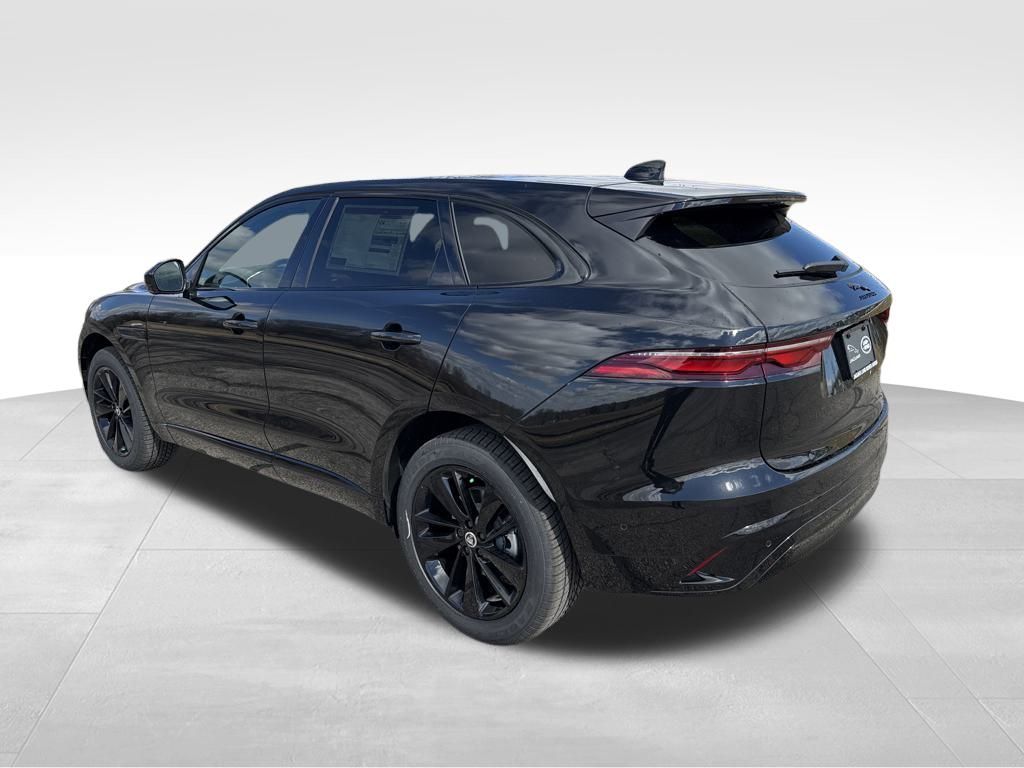 2026 Jaguar F-PACE P250 R-Dynamic S photo 4