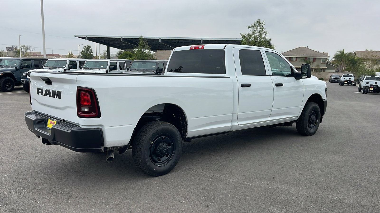 2025 Ram 2500 Tradesman photo 4