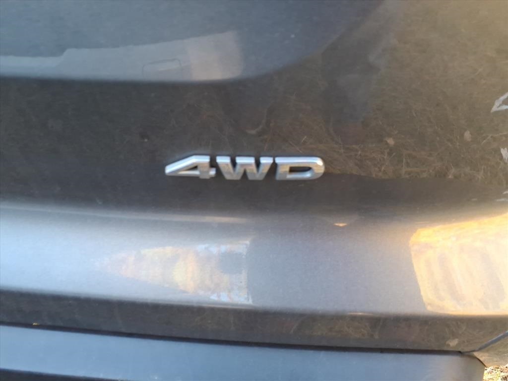 2024 Nissan Pathfinder S photo 3