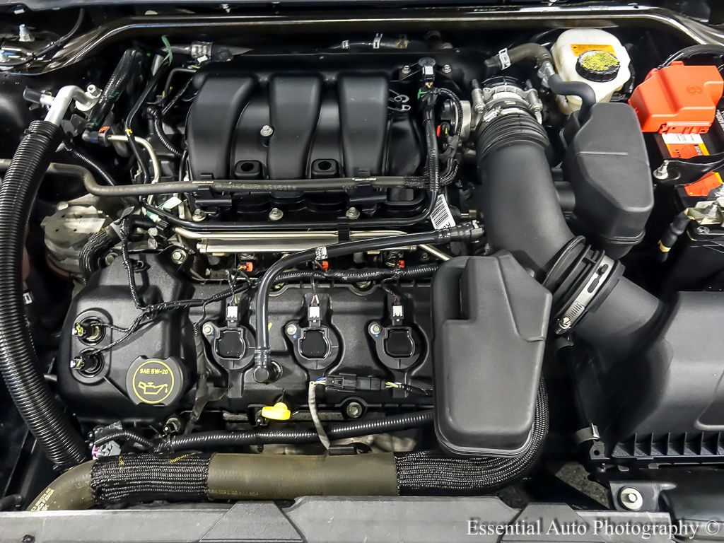 2018 FORD TAURUS - Image 25