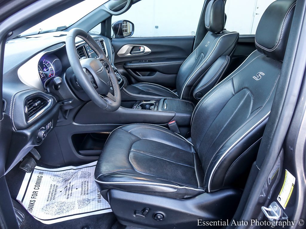 2022 CHRYSLER PACIFICA - Image 11