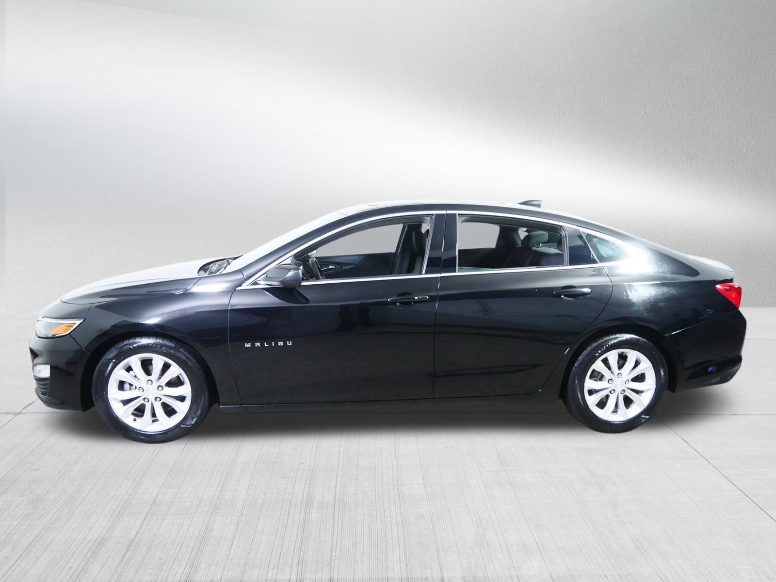 2023 Chevrolet Malibu 1LT photo 4