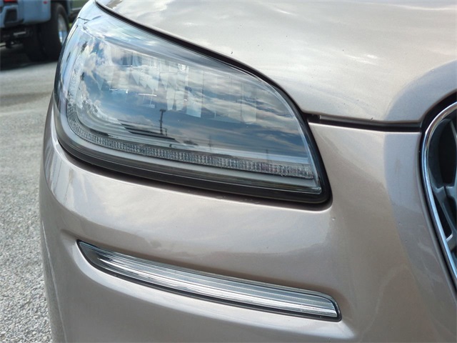 2021 Lincoln Corsair Standard photo 9