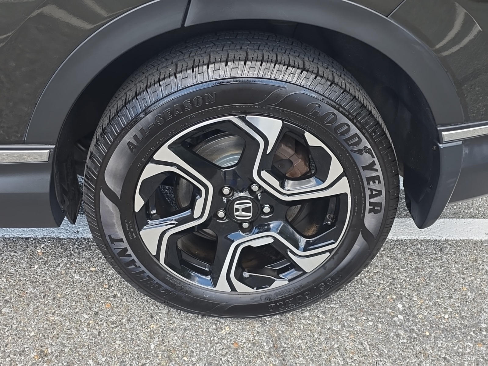 2018 Honda CR-V Touring photo 22