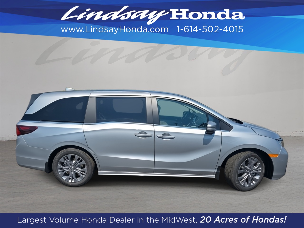 2026 Honda Odyssey Touring photo 8